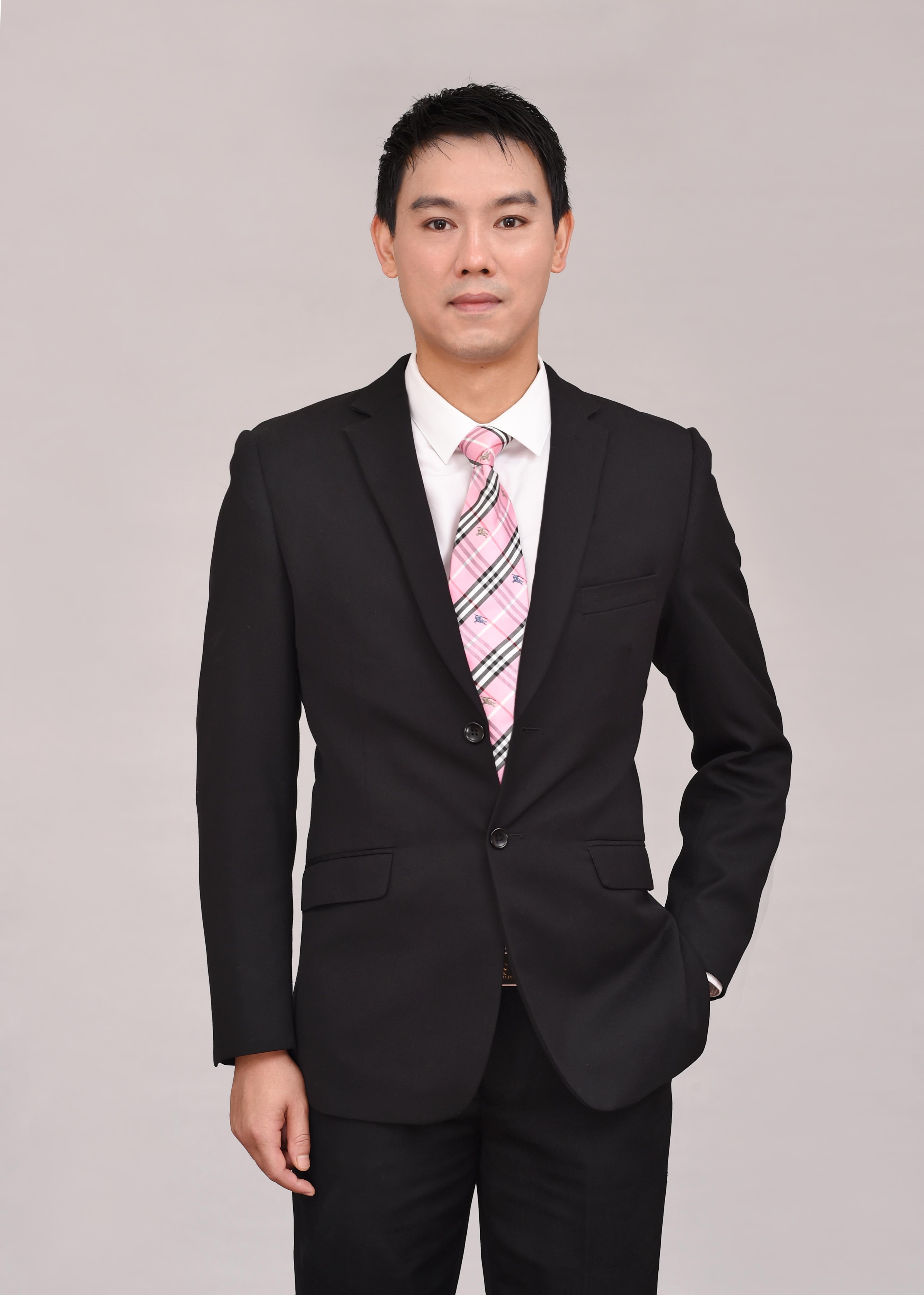 褚百胄 UI/UX设计总监